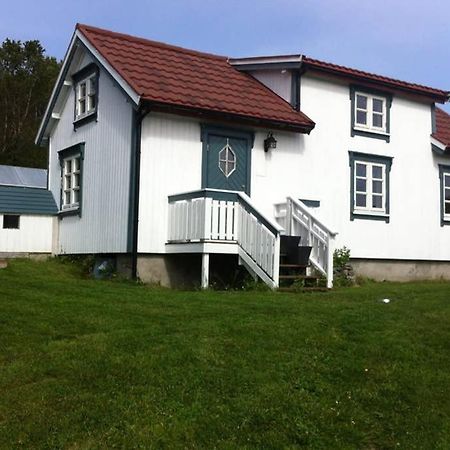Villa Nordlandshus Ved Lofotr Bostad Exterior foto
